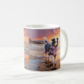 Mug Chien berger australien sable sur coucher de solei (Devant droit)