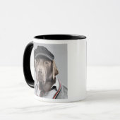 Mug Chien dans le chandail et le casquette (Devant gauche)