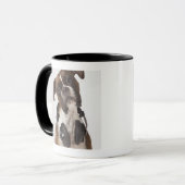 Mug chien de boxeur avec des écouteurs (Devant gauche)