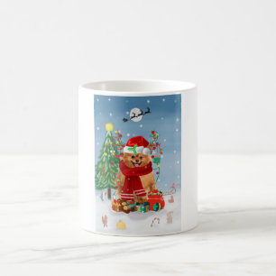 Mug Chien de Poméranie avec cadeaux de Noël
