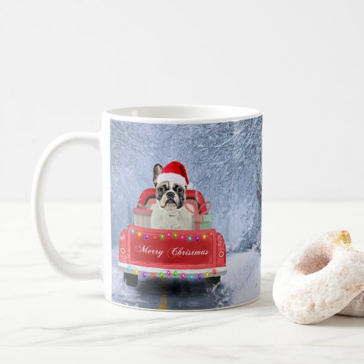 Mug Chien de taureau français en neige assis à Noël (Avec donut)