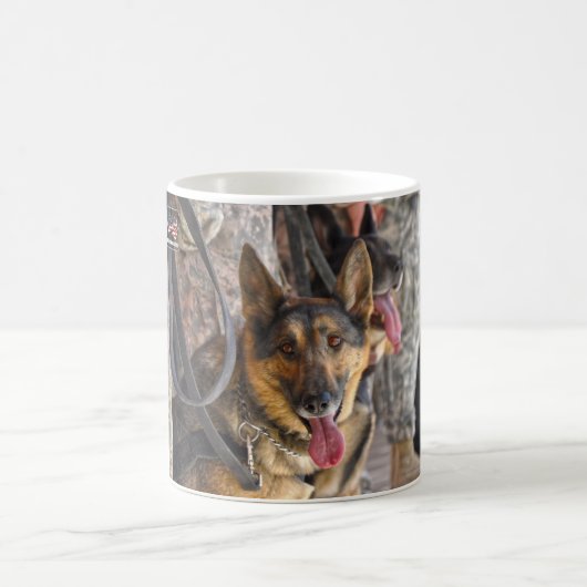 MUG CHIEN DE TRAVAIL MILITAIRE AMÉRICAIN (Centre)