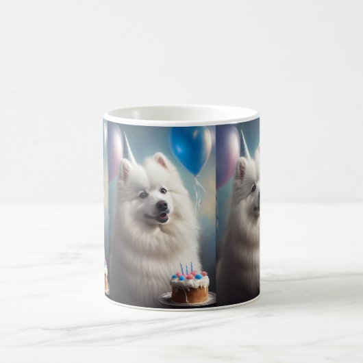 Mug Chien d'eskimo américain avec anniversaire de ball (Centre)
