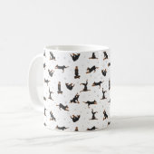Mug Chien Doberman Pinscher faisant du yoga (Devant gauche)