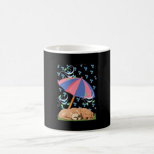 Mug Chien et chat sous un parapluie par temps pluvieux (Centre)