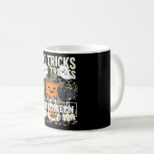 Mug Chien Mignon Halloween Pas de Farces Rien que des (Devant droit)