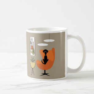 Mug Chien noir du milieu du siècle en chaise d'oeuf or
