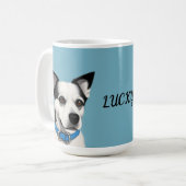 Mug Chien noir et blanc avec collier bleu (Devant gauche)