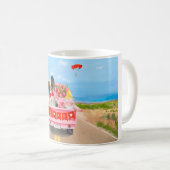Mug Chien Papillon Camion de la Saint-Valentin Cœurs (Devant droit)