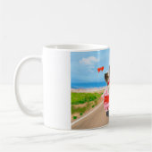 Mug Chien Papillon Camion de la Saint-Valentin Cœurs (Gauche)