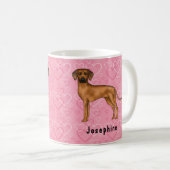 Mug Chien Rhodesian Ridgeback sur des cœurs roses avec (Devant droit)