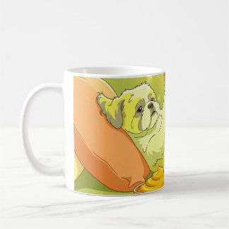 Mug Chien Shih Tzu drôle se relaxant sur le canapé ave