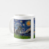 Mug Chien-taureau français (noir 11) - Nuit étoilée (Devant gauche)