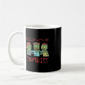 Mug Chillin Avec Mes Zombies Amusant Halloween (Gauche)