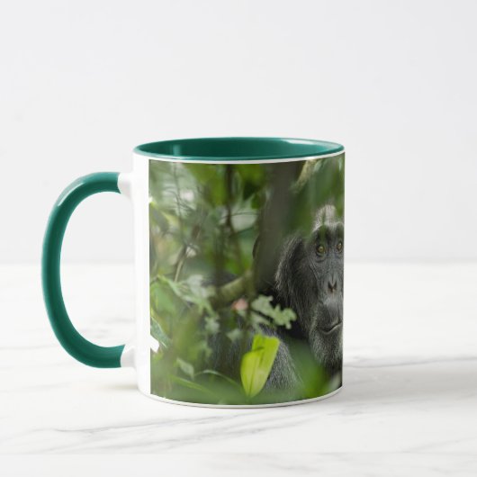Mug Chimpanzé caché parmi la végétation (Gauche)