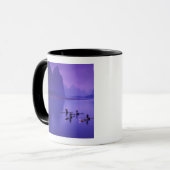 Mug Chine, rivière Li. Pêcheurs au cormoran. (Devant gauche)