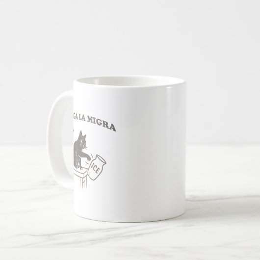 Mug Chinga La Migra Immigration Abolish Ice Funny Cat  (Devant gauche)
