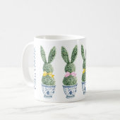 Mug Chinoiserie Bleue et Blanche avec Topiaire de Lapi (Devant gauche)
