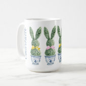 Mug Chinoiserie Bleue et Blanche avec Topiaire de Lapi (Devant gauche)
