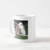 Mug Chiot d'Akita d'Américain (Devant gauche)
