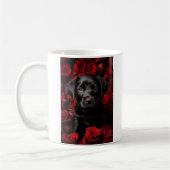 Mug Chiot de récupération Labrador avec rose (Gauche)