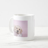 Mug Chiot de repêcheur du labrador jaune (Devant gauche)