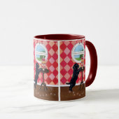 Mug Chiot noir de laboratoire avec des petits gâteaux (Devant droit)