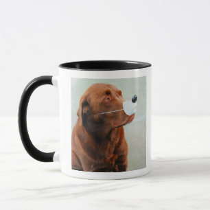Mug Chocolat Labrador portant un faux nez