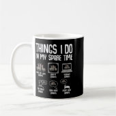 Mug Choses que je fais pendant mon temps libre Femmes (Gauche)