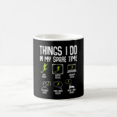 Mug Choses que je fais pendant mon temps libre Soccer (Centre)