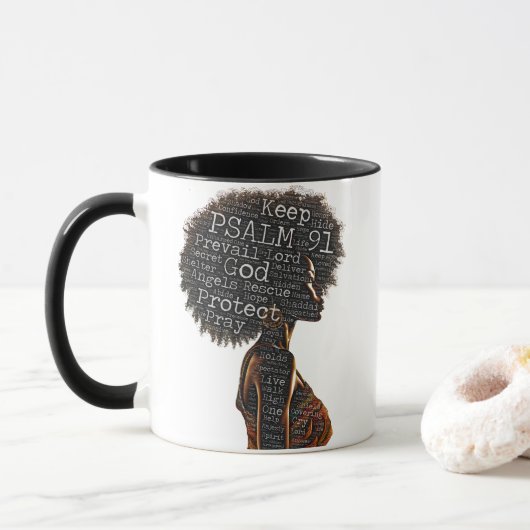 Mug Christian Black Femme Psaume de cheveux naturels 9 (Avec donut)