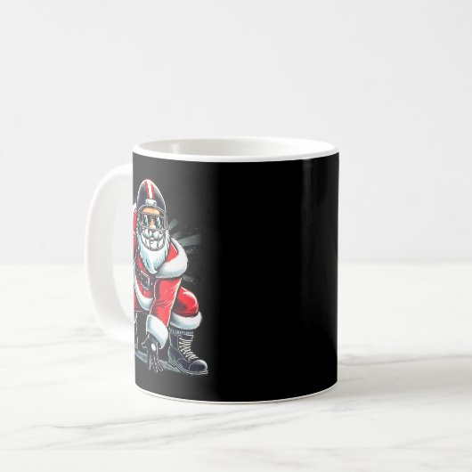 Mug Christmas Santa Claus Football Lineman Quarterback (Devant gauche)