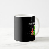 Mug Christmas Trees Snowflakes Whimsical Fun Red T Shi (Devant droit)