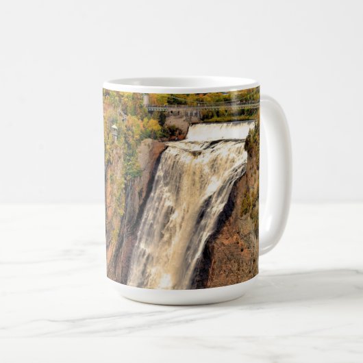 Mug Chutes Montmorency Canada stylisé (Devant droit)