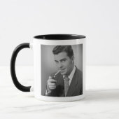 Mug Cigarette d'éclairage d'homme (Gauche)