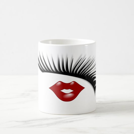 Mug Cils et concepteur chics féminins Artsy de lèvres (Centre)
