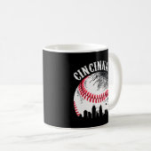Mug Cincinnati Skyline City Baseball Rencontre À Gamed (Devant droit)