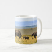 MUG CINQ ÉLÉPHANTS EN GRAS BROWN (Devant droit)