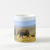 MUG CINQ ÉLÉPHANTS EN GRAS BROWN (Centre)