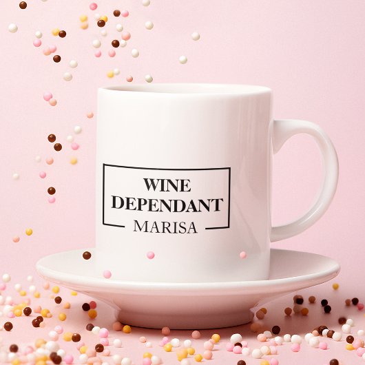 Mug Citation amusante d'une femme dépendante du vin mo