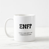 Mug Citation amusante ENFP MBTI avec texte noir (Gauche)