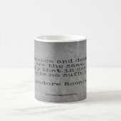 Mug Citation de Teddy Roosevelt - Absence et décès (Centre)