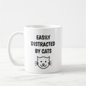 Mug Citation drôle de chat - Facilement distrait par l (Gauche)