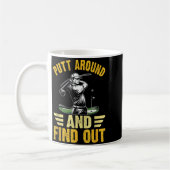 Mug Citation drôle de golf : Jouons et découvrez (Gauche)