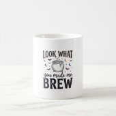 Mug Citation drôle de sorcière d'Halloween Regarde ce (Centre)