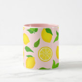 Mug Citrons jaunes d'été Feuilles verts sur rose pâle (Centre)