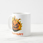 Mug Citrouille enflammée : Farce ou Friandise ? – Hall (Devant gauche)