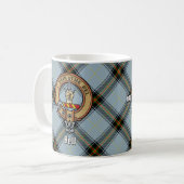 Mug Clan Bell Crest sur Tartan (Devant gauche)