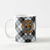Mug Clan Forbes Crest sur la robe Tartan (Gauche)