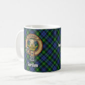 Mug Clan Gordon Crest sur Tartan (Devant gauche)
